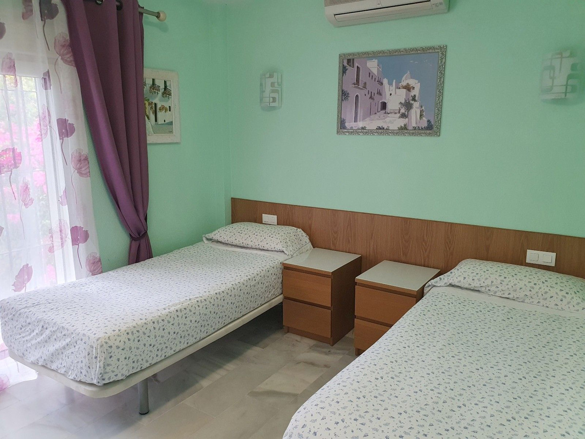 Appartement te koop in El Paraiso | 2 slaapkamers H5481469