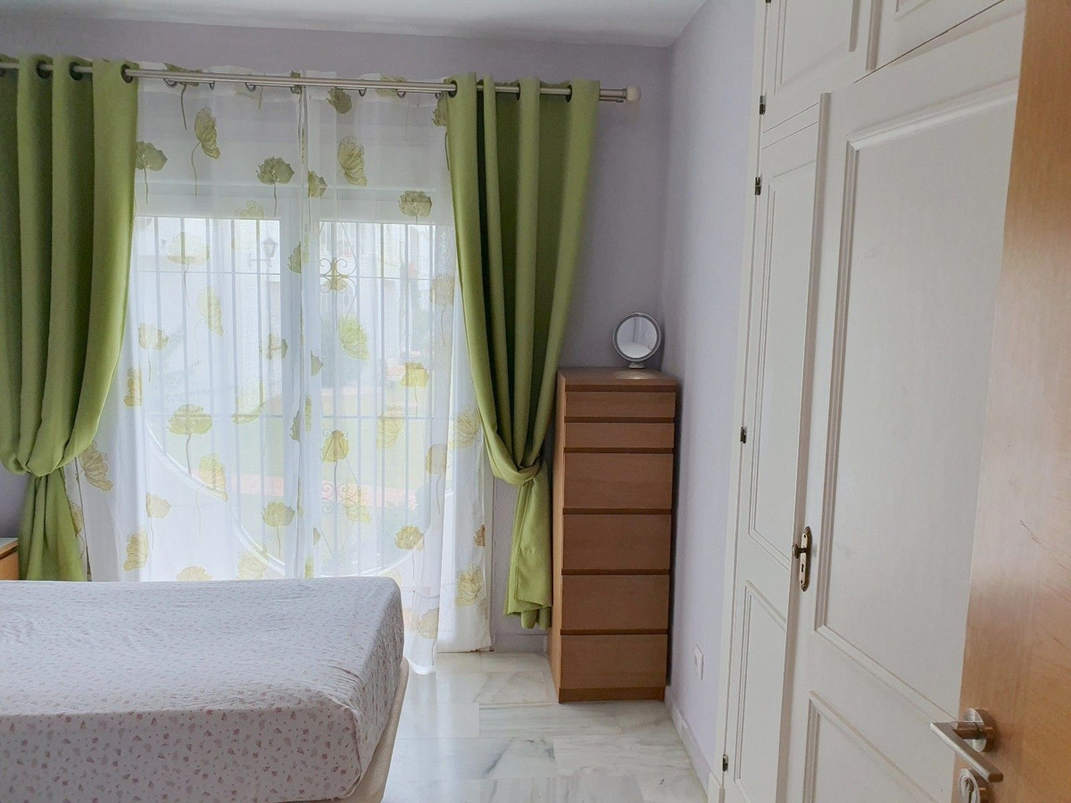 Appartement te koop in El Paraiso | 2 slaapkamers H5481469