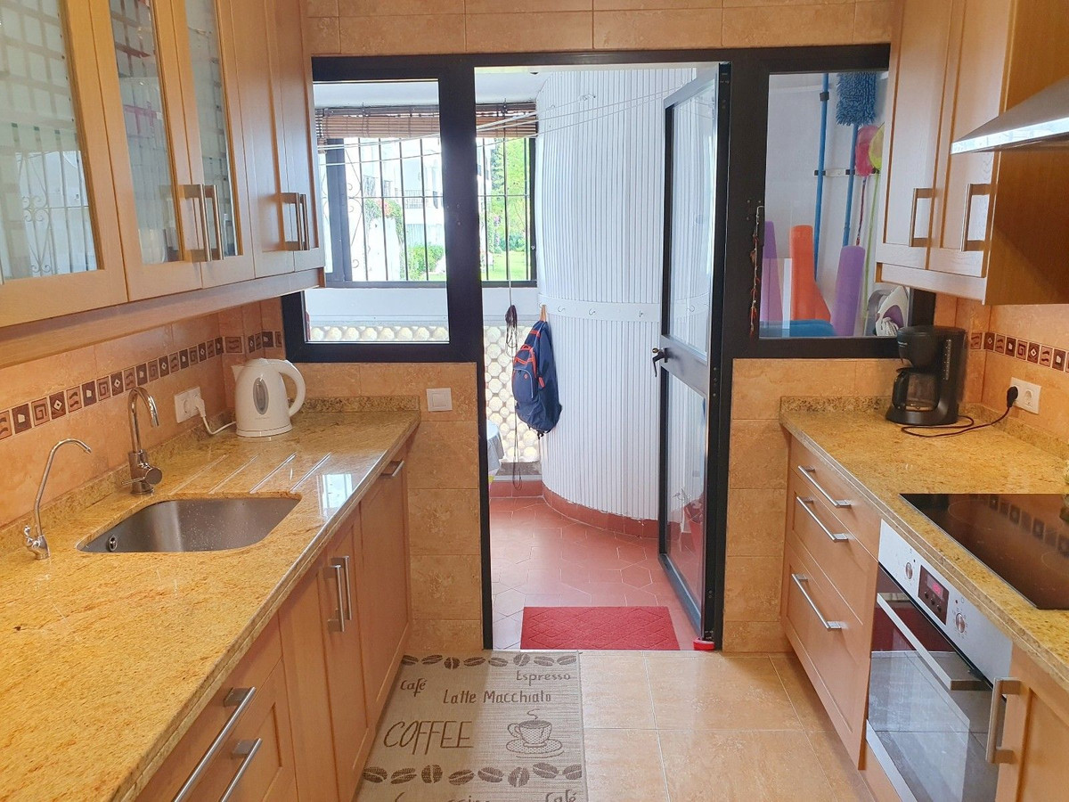 Appartement te koop in El Paraiso | 2 slaapkamers H5481469