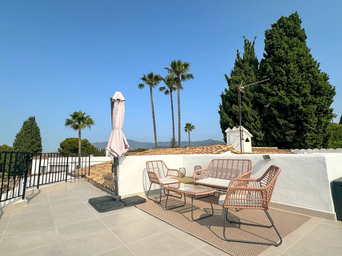 Appartement te koop in El Paraiso | 1 slaapkamers H5490649