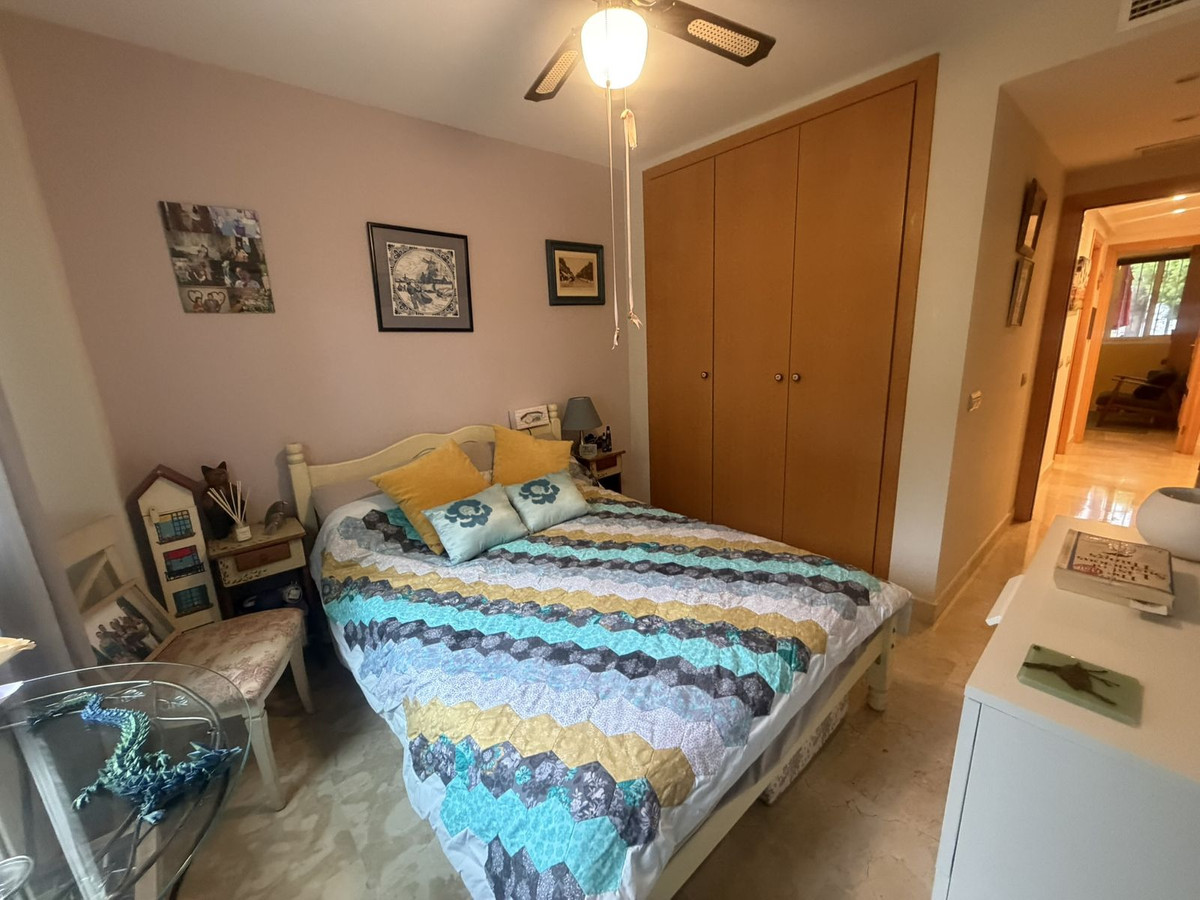 Appartement te koop in El Paraiso | 3 slaapkamers H5492419
