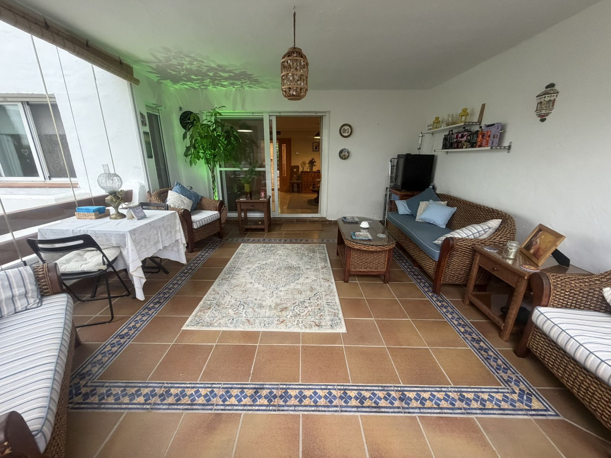 Appartement te koop in El Paraiso | 3 slaapkamers H5492419