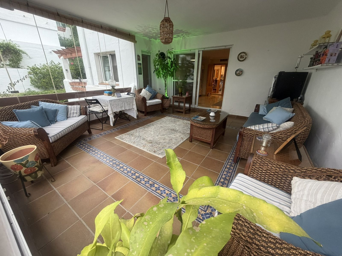 Appartement te koop in El Paraiso | 3 slaapkamers H5492419