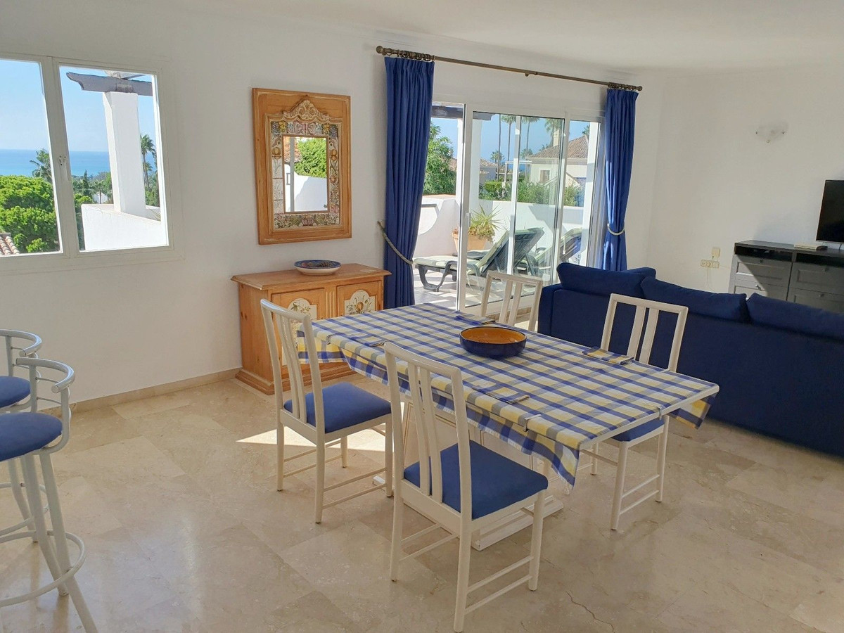 Penthouse te koop in El Paraiso | 2 slaapkamers H5492470