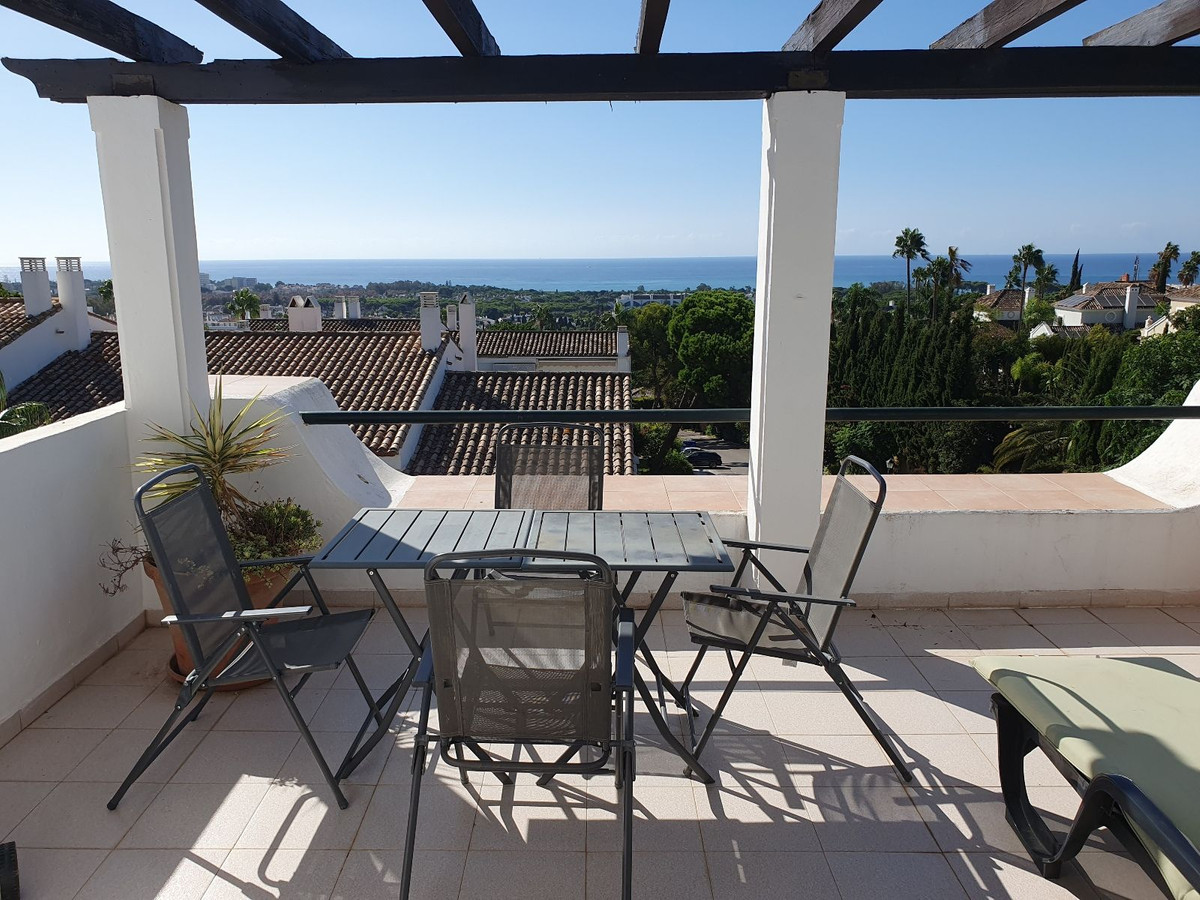 Penthouse te koop in El Paraiso | 2 slaapkamers H5492470
