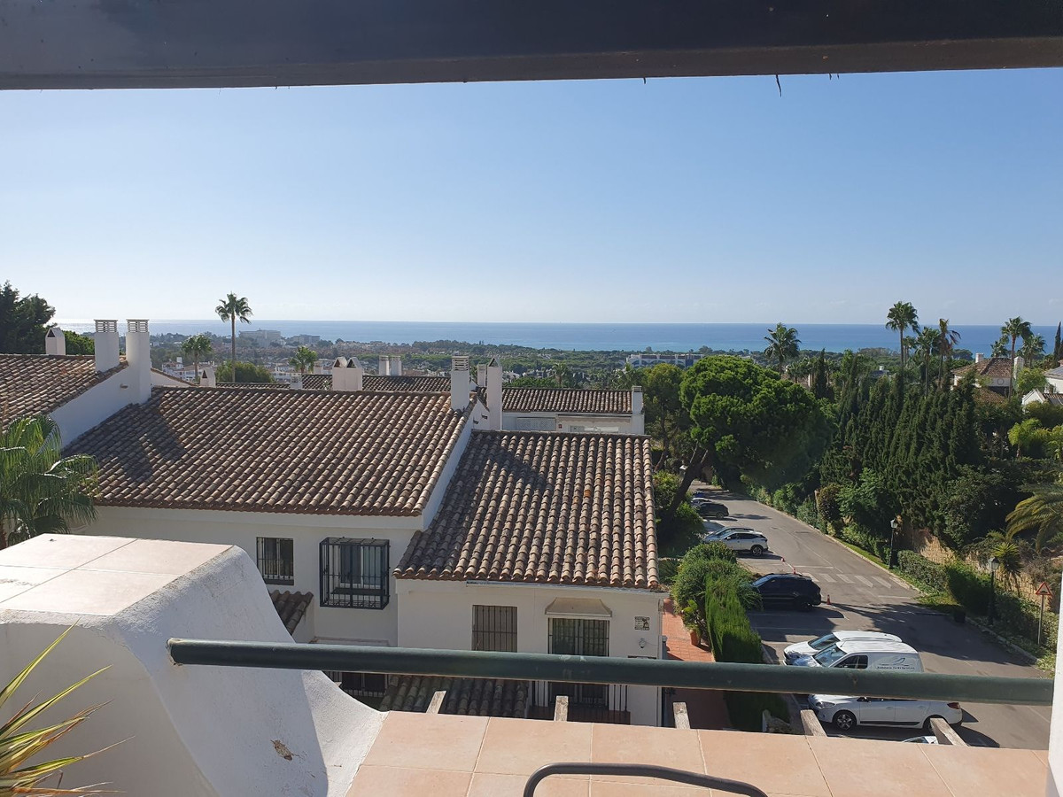 Penthouse te koop in El Paraiso | 2 slaapkamers H5492470
