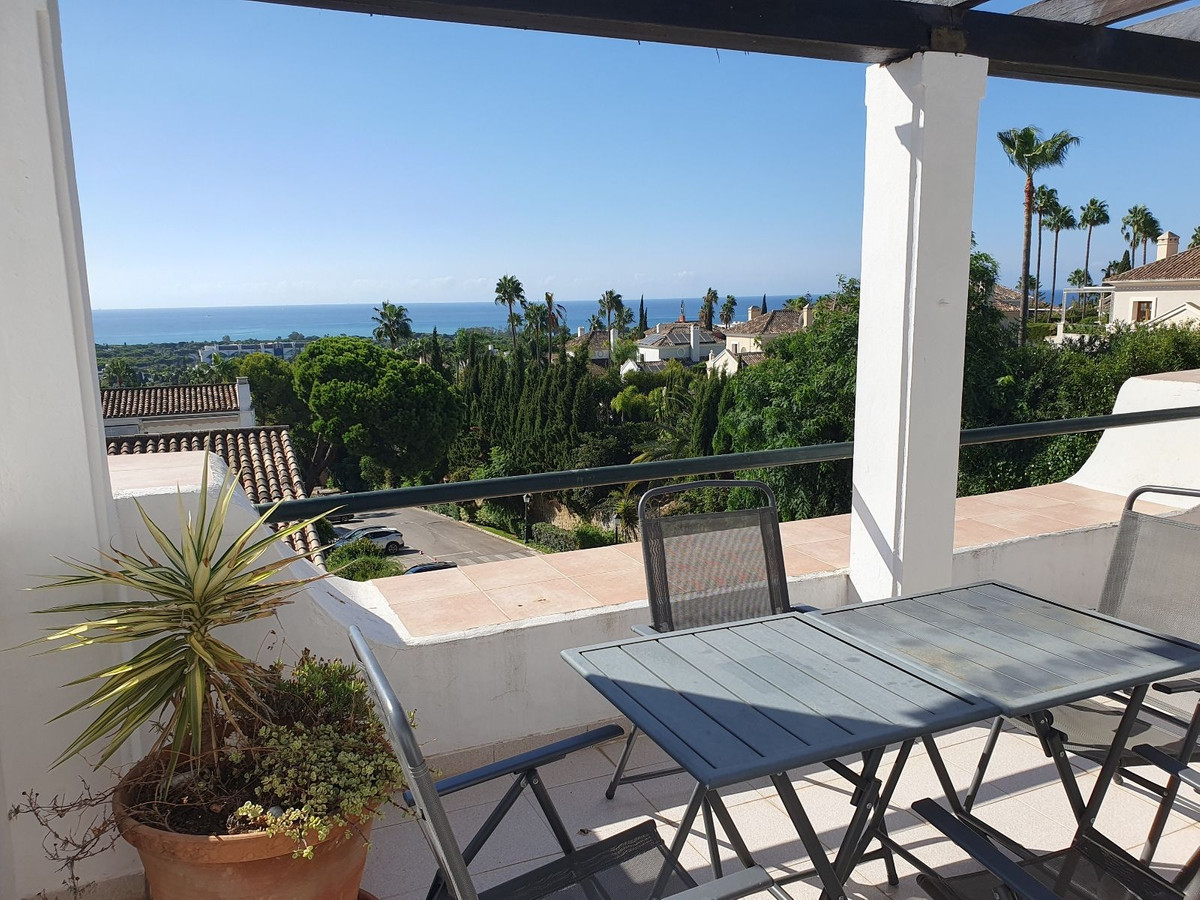 Penthouse te koop in El Paraiso | 2 slaapkamers H5492470