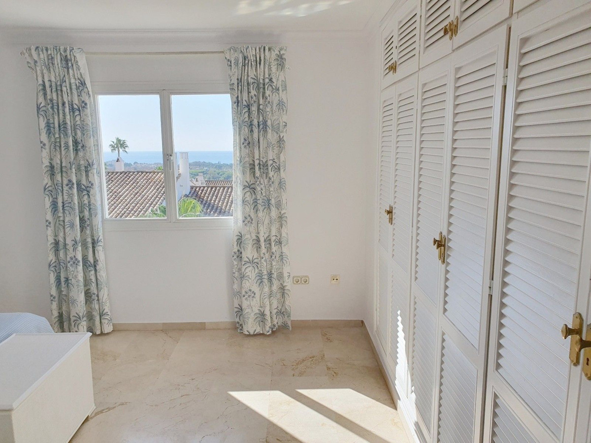 Penthouse te koop in El Paraiso | 2 slaapkamers H5492470