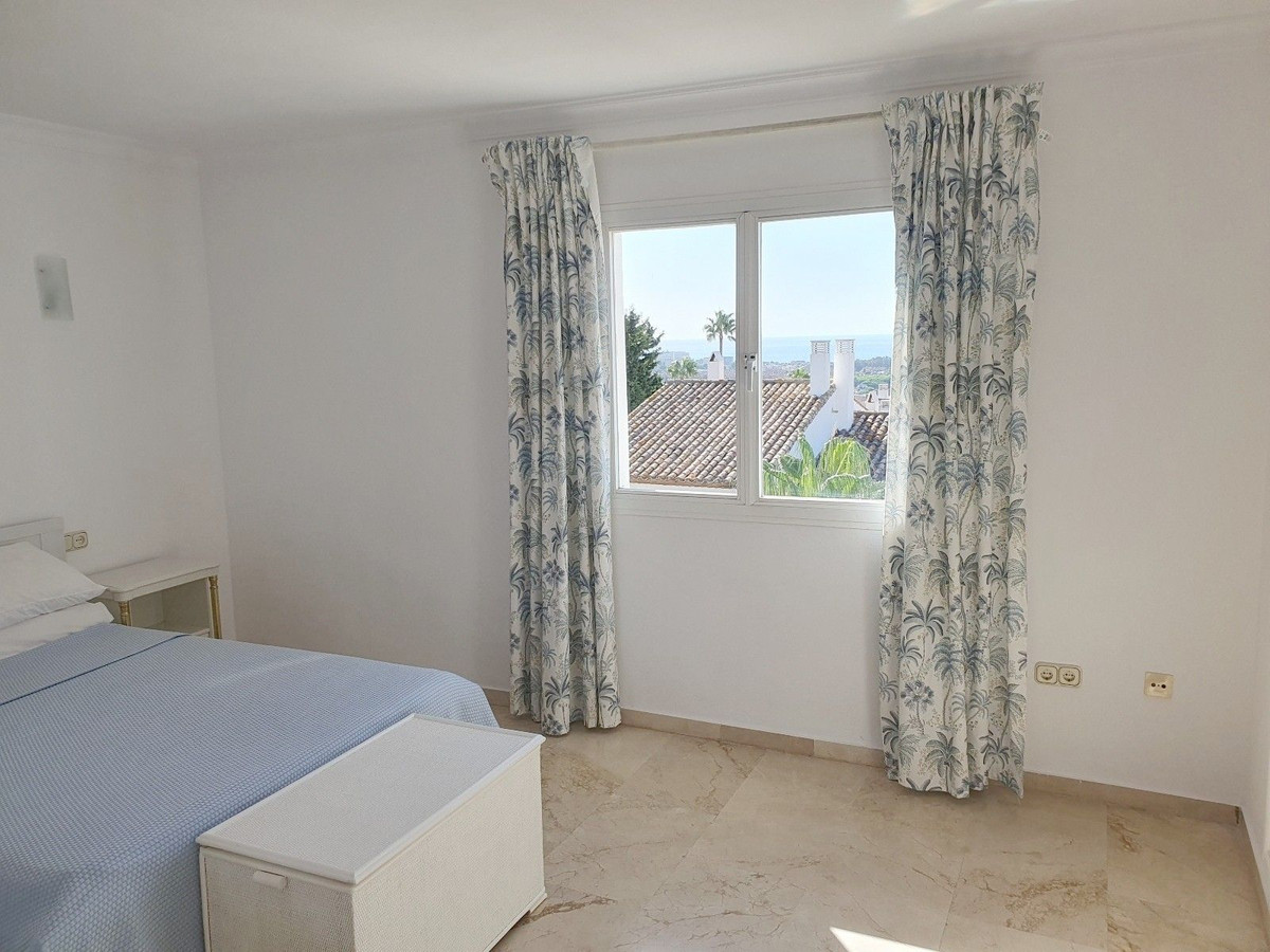 Penthouse te koop in El Paraiso | 2 slaapkamers H5492470