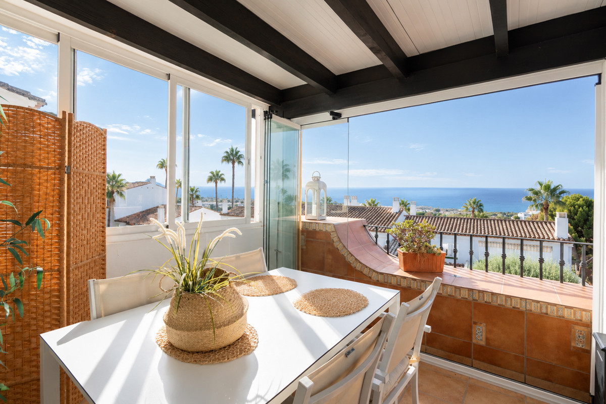 Penthouse te koop in El Paraiso | 2 slaapkamers H5496997