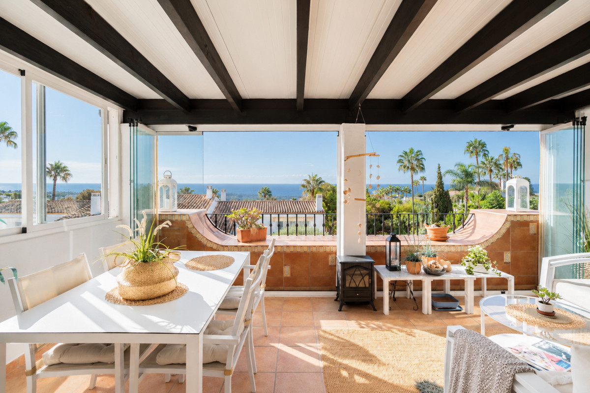 Penthouse te koop in El Paraiso | 2 slaapkamers H5496997