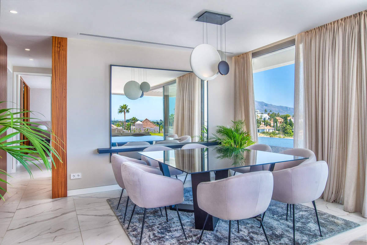 Appartement te koop in El Paraiso | 3 slaapkamers H5504305