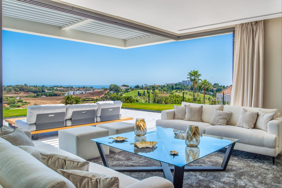 Appartement te koop in El Paraiso | 3 slaapkamers H5504305