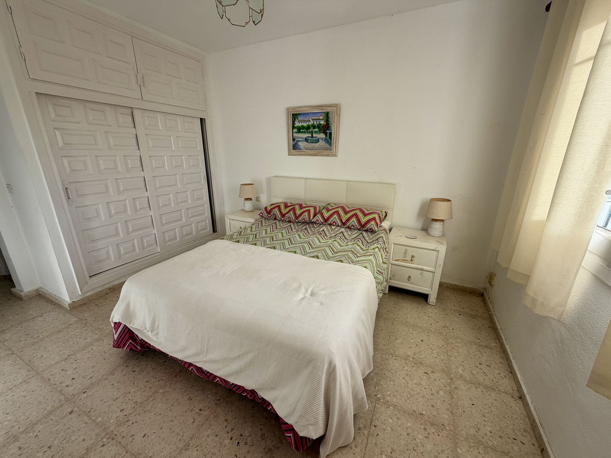Appartement te koop in El Paraiso | 2 slaapkamers H5512483