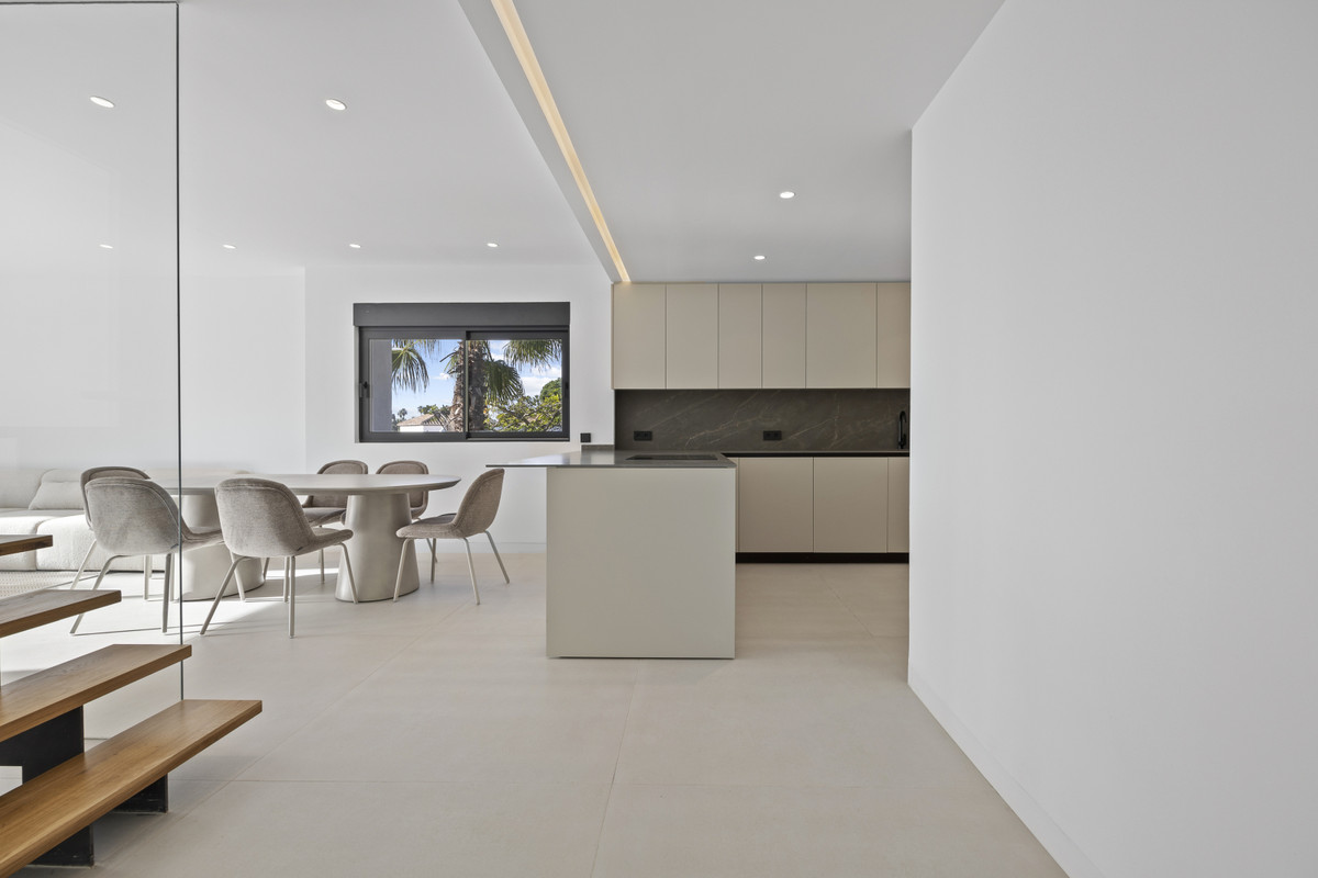 Property main view 33