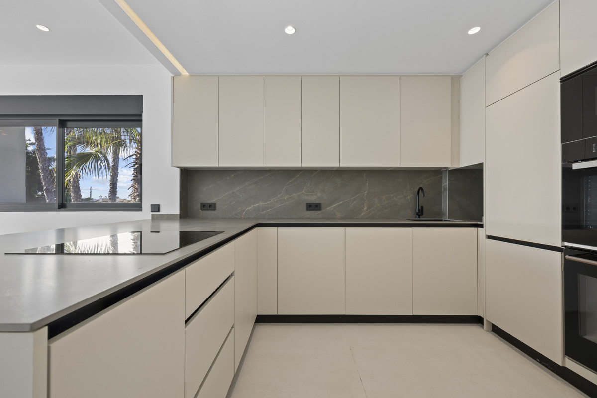 Property main view 40