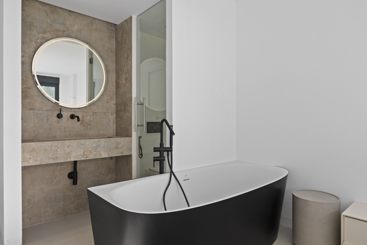 Property main view 43
