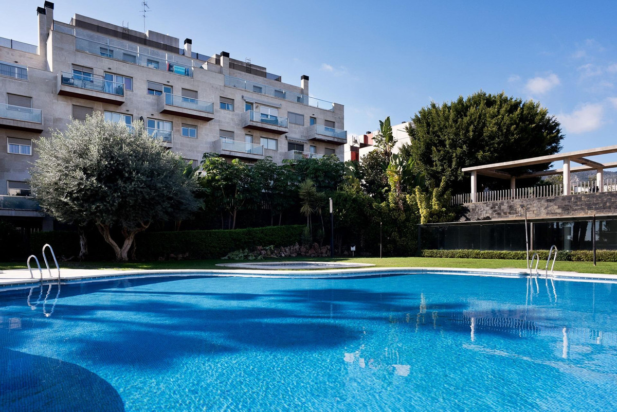 Tussenverdieping Appartement in El Pinillo-25