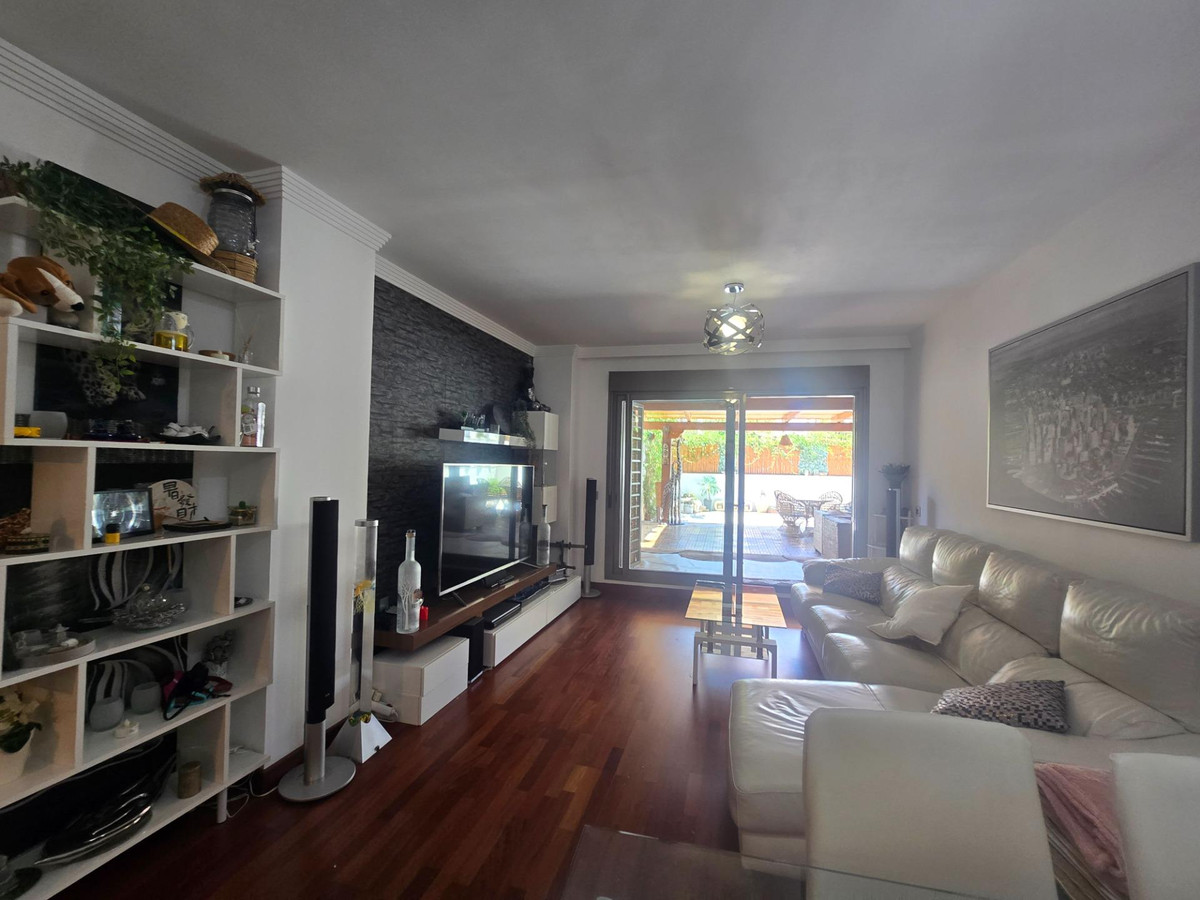 Appartement te koop in El Pinillo | 2 slaapkamers H5105293