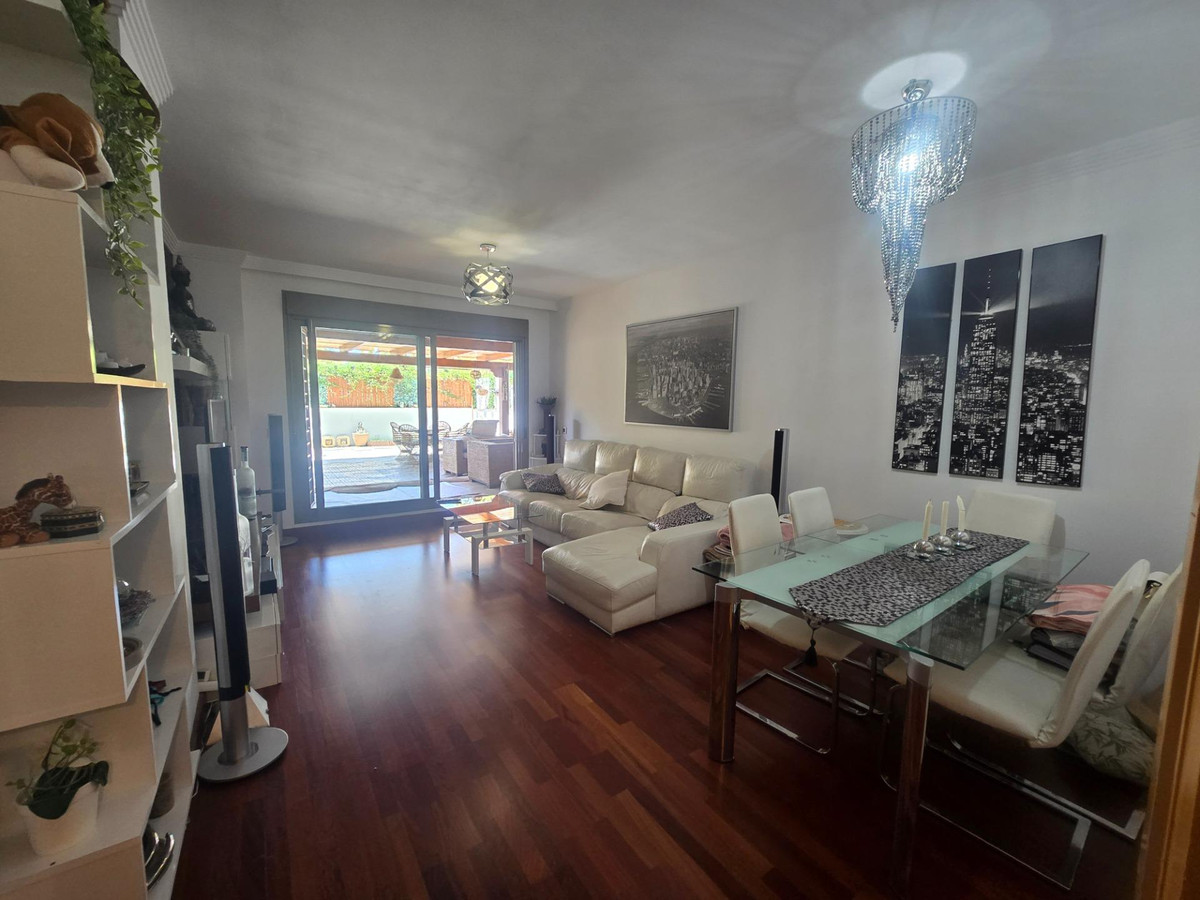Appartement te koop in El Pinillo | 2 slaapkamers H5105293