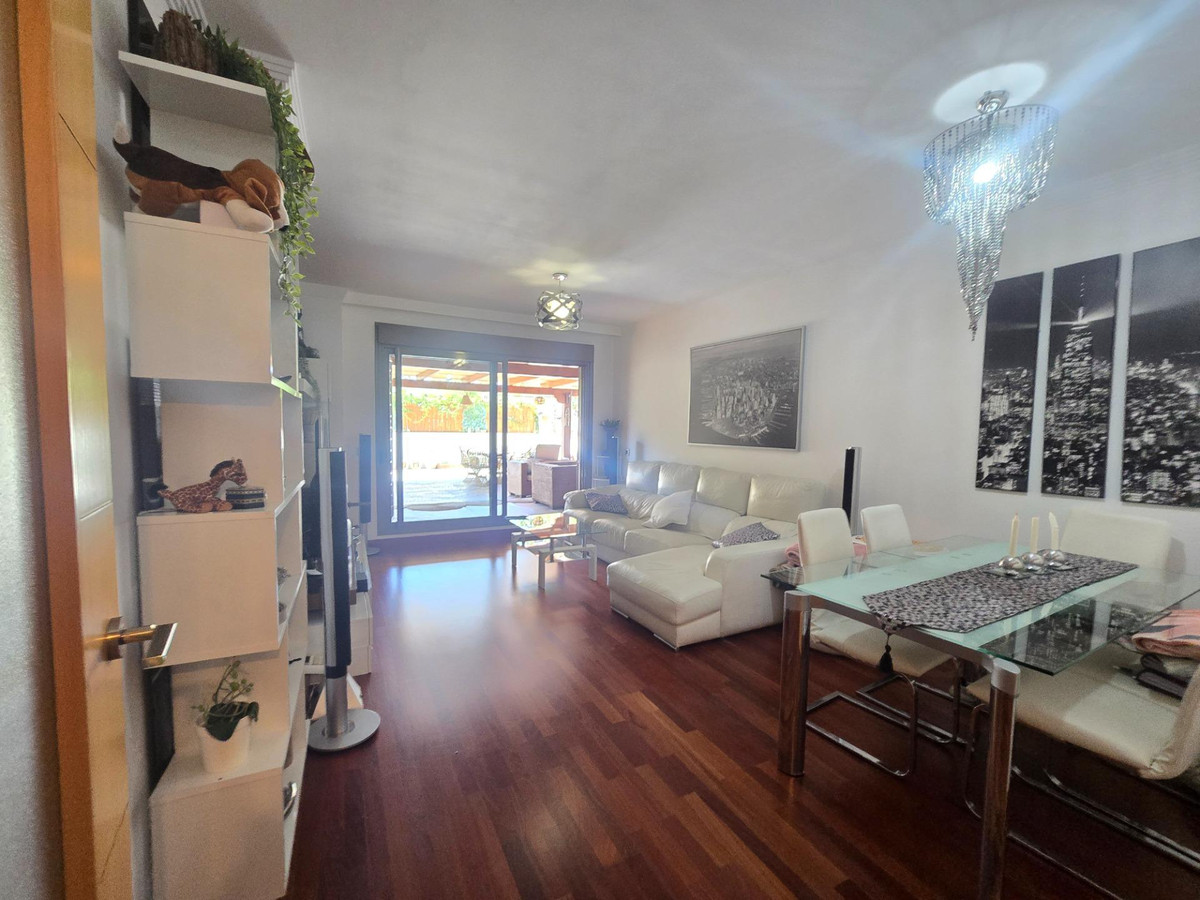 Appartement te koop in El Pinillo | 2 slaapkamers H5105293