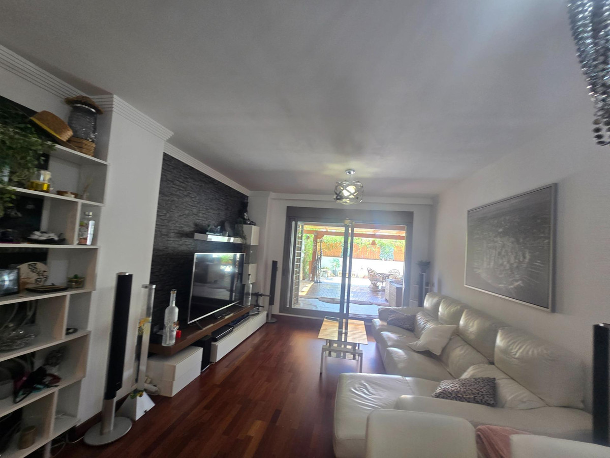 Appartement te koop in El Pinillo | 2 slaapkamers H5105293