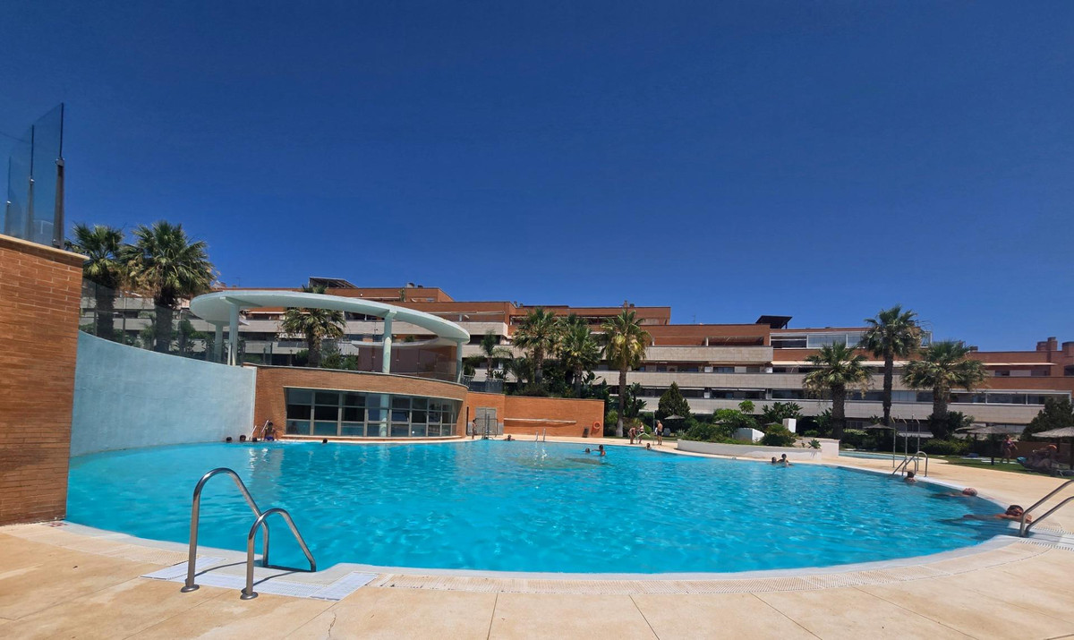 Appartement te koop in El Pinillo | 2 slaapkamers H5105293