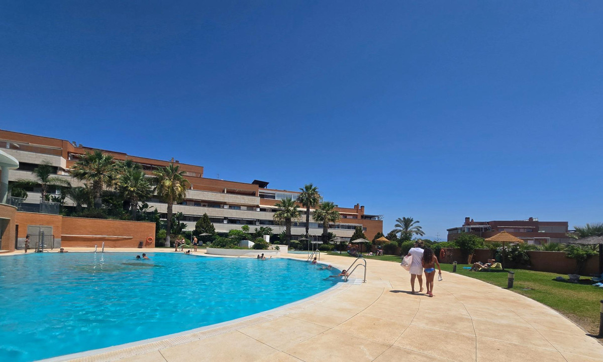 Appartement te koop in El Pinillo | 2 slaapkamers H5105293