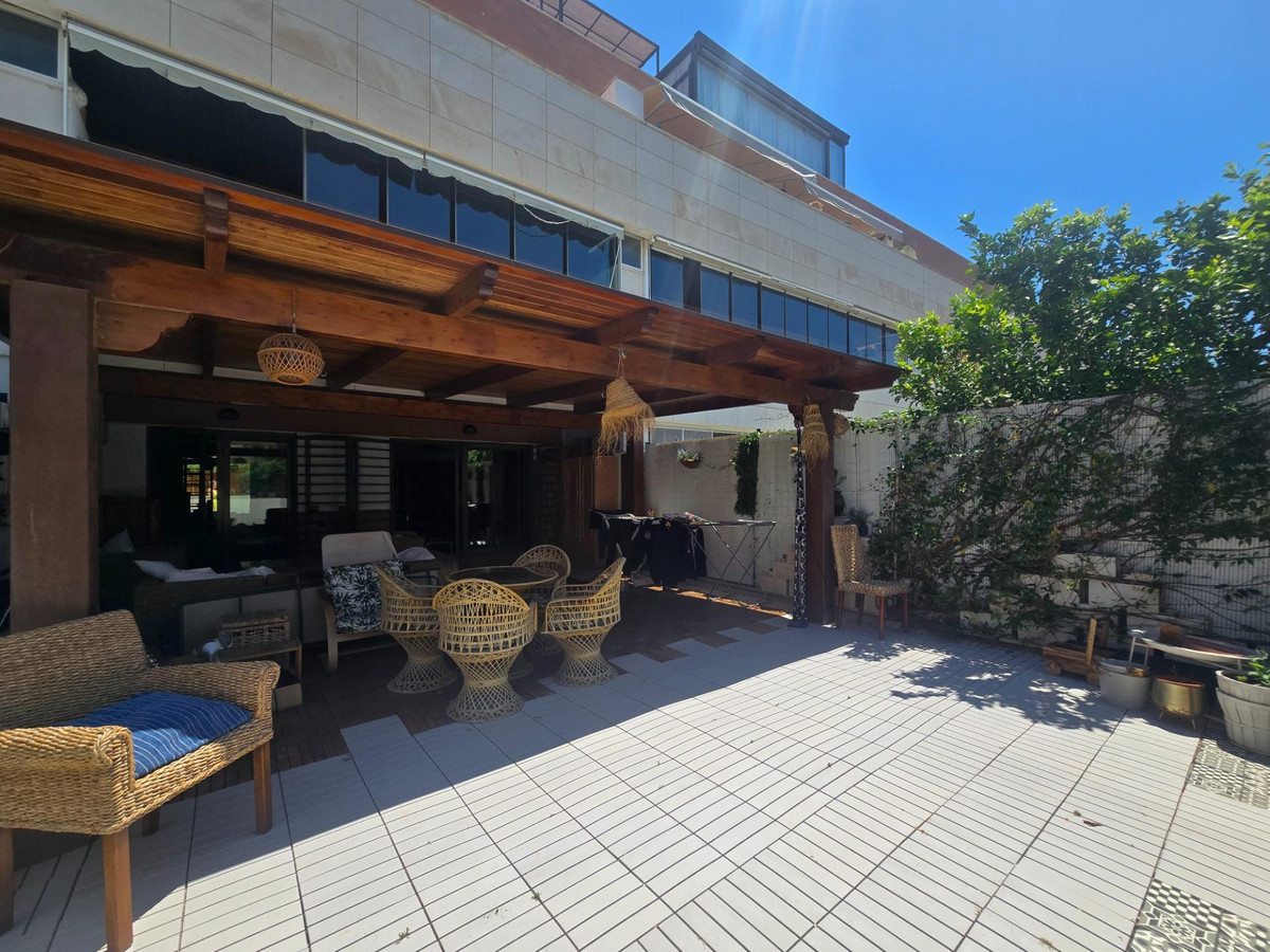 Appartement te koop in El Pinillo | 2 slaapkamers H5105293