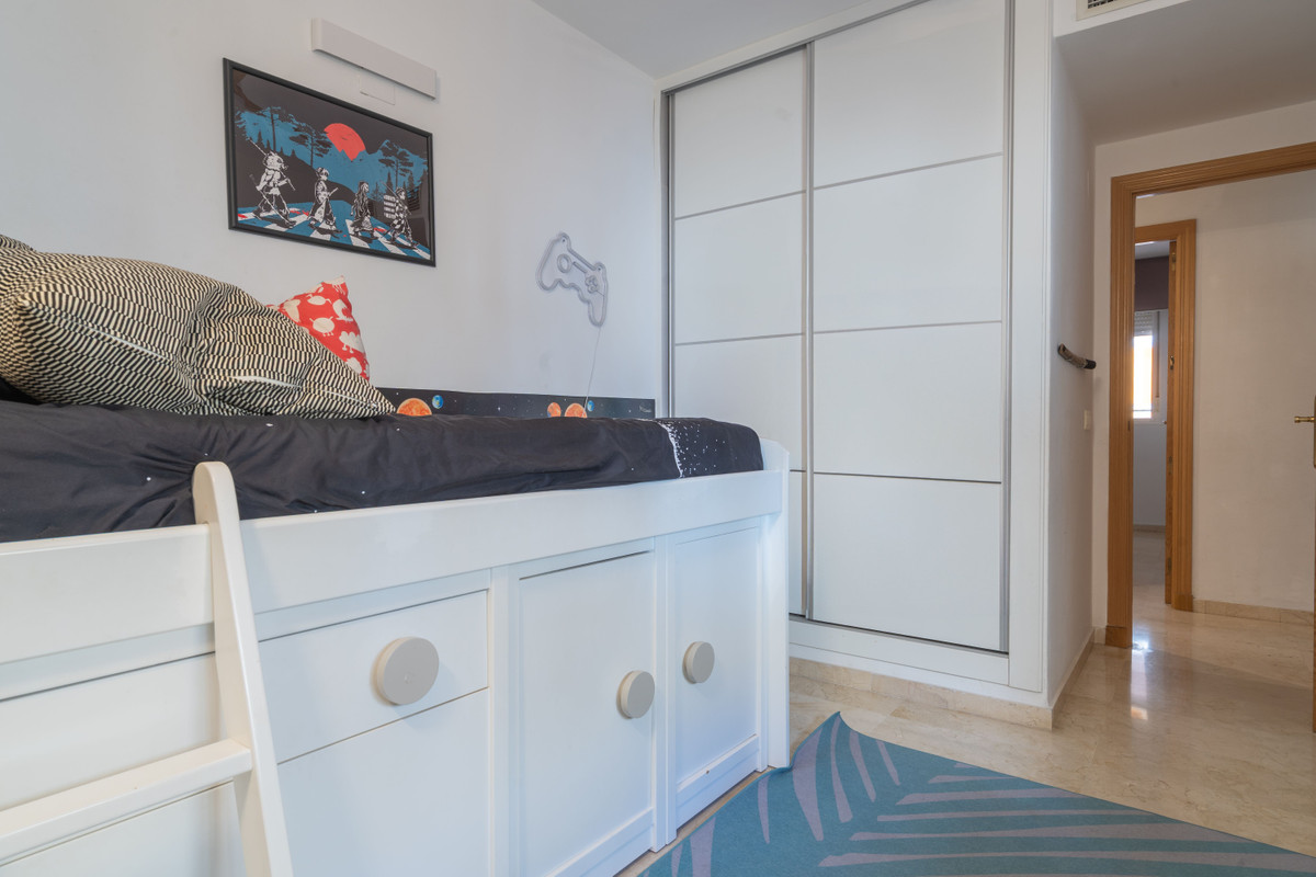 Penthouse te koop in El Pinillo | 4 slaapkamers H5131369