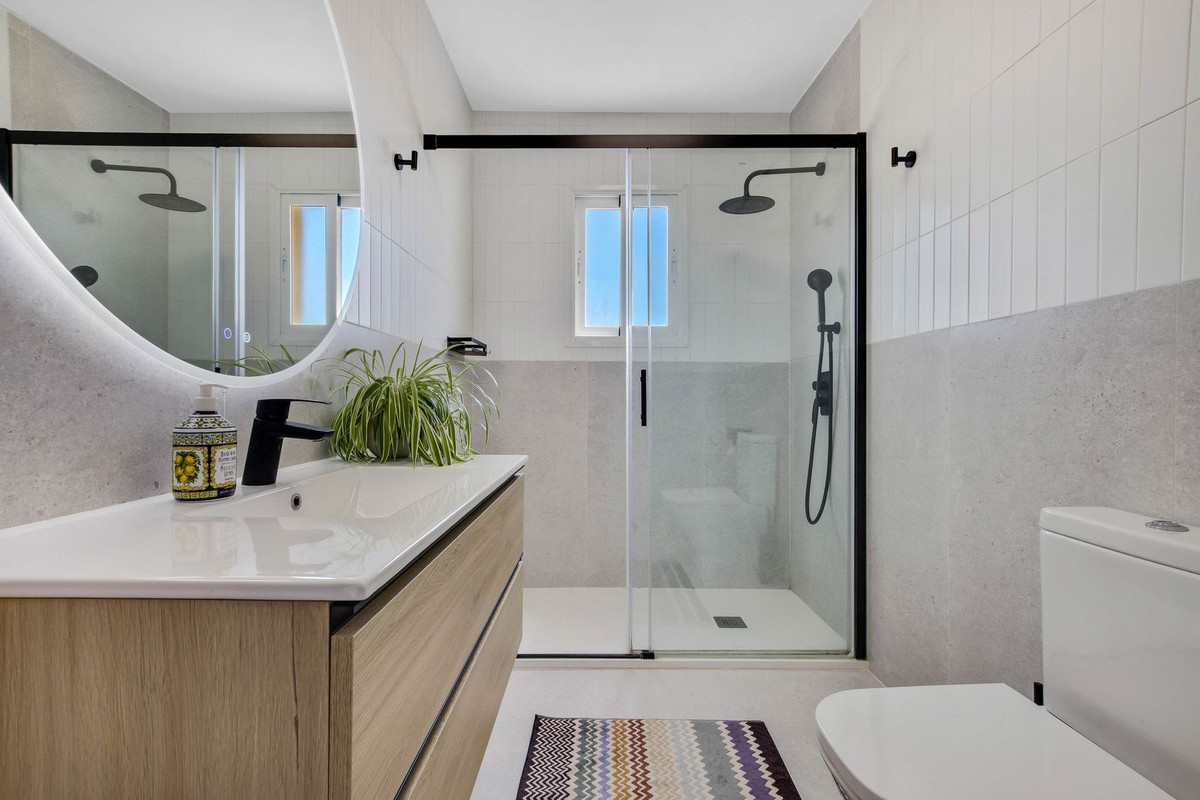 Appartement te koop in El Pinillo | 3 slaapkamers H5306770