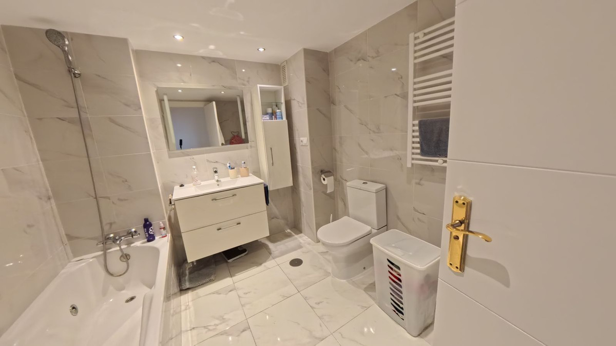 Appartement te koop in El Pinillo | 3 slaapkamers H5317948