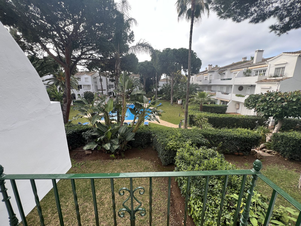 Tussenverdieping Appartement in El Presidente-12