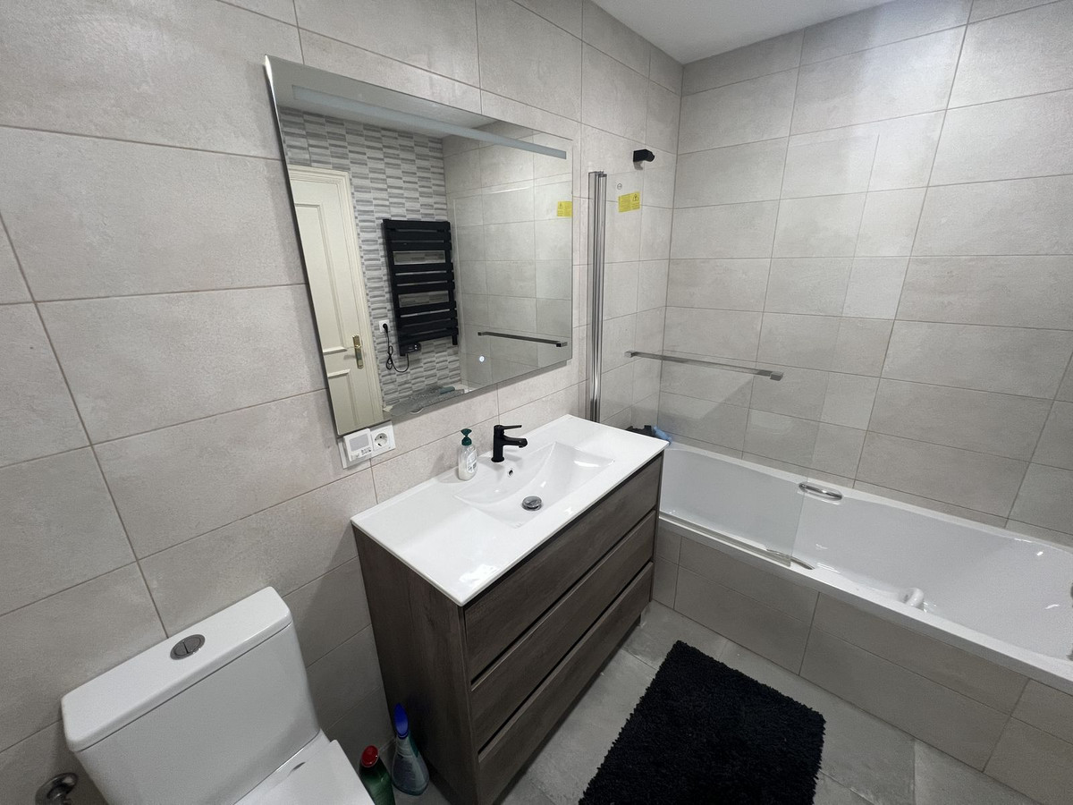 Tussenverdieping Appartement in El Presidente-14