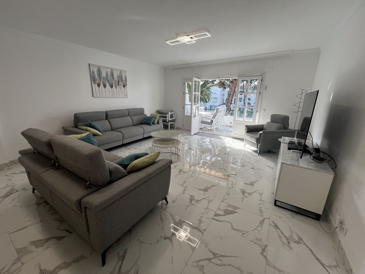 Tussenverdieping Appartement in El Presidente-5