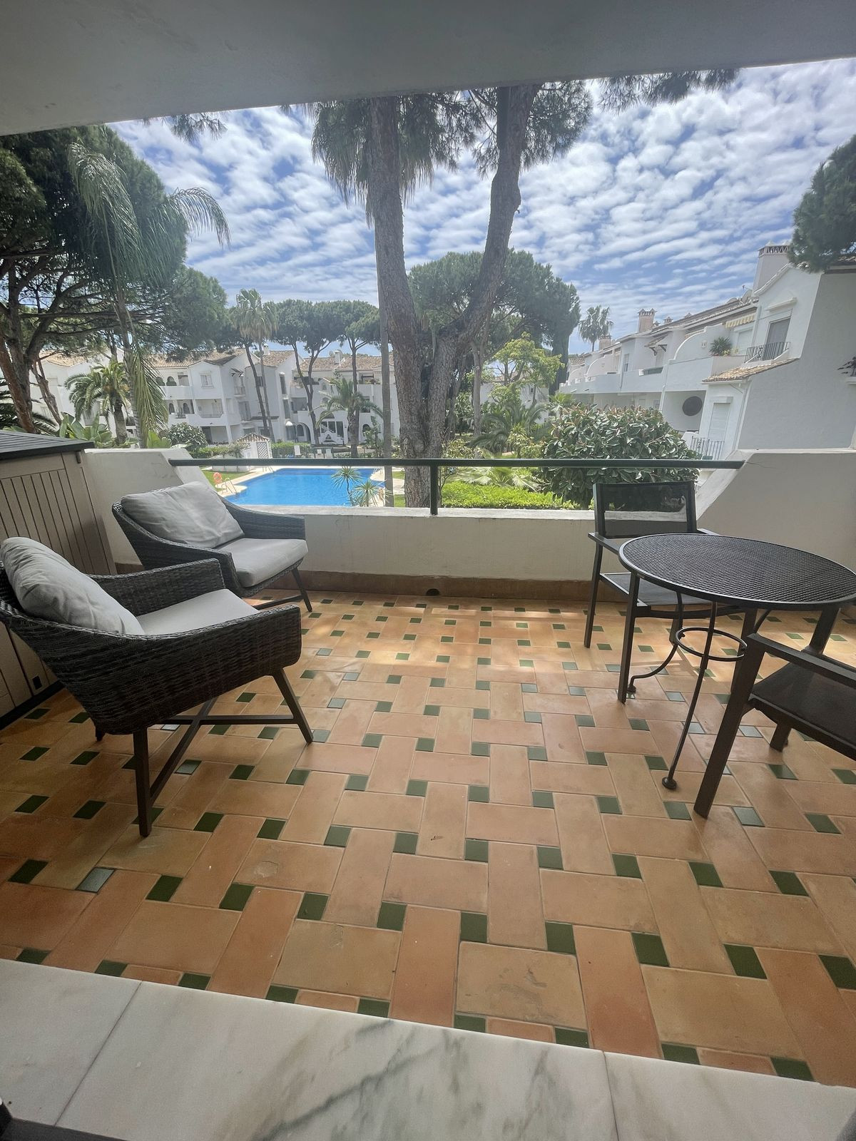 Tussenverdieping Appartement in El Presidente-16