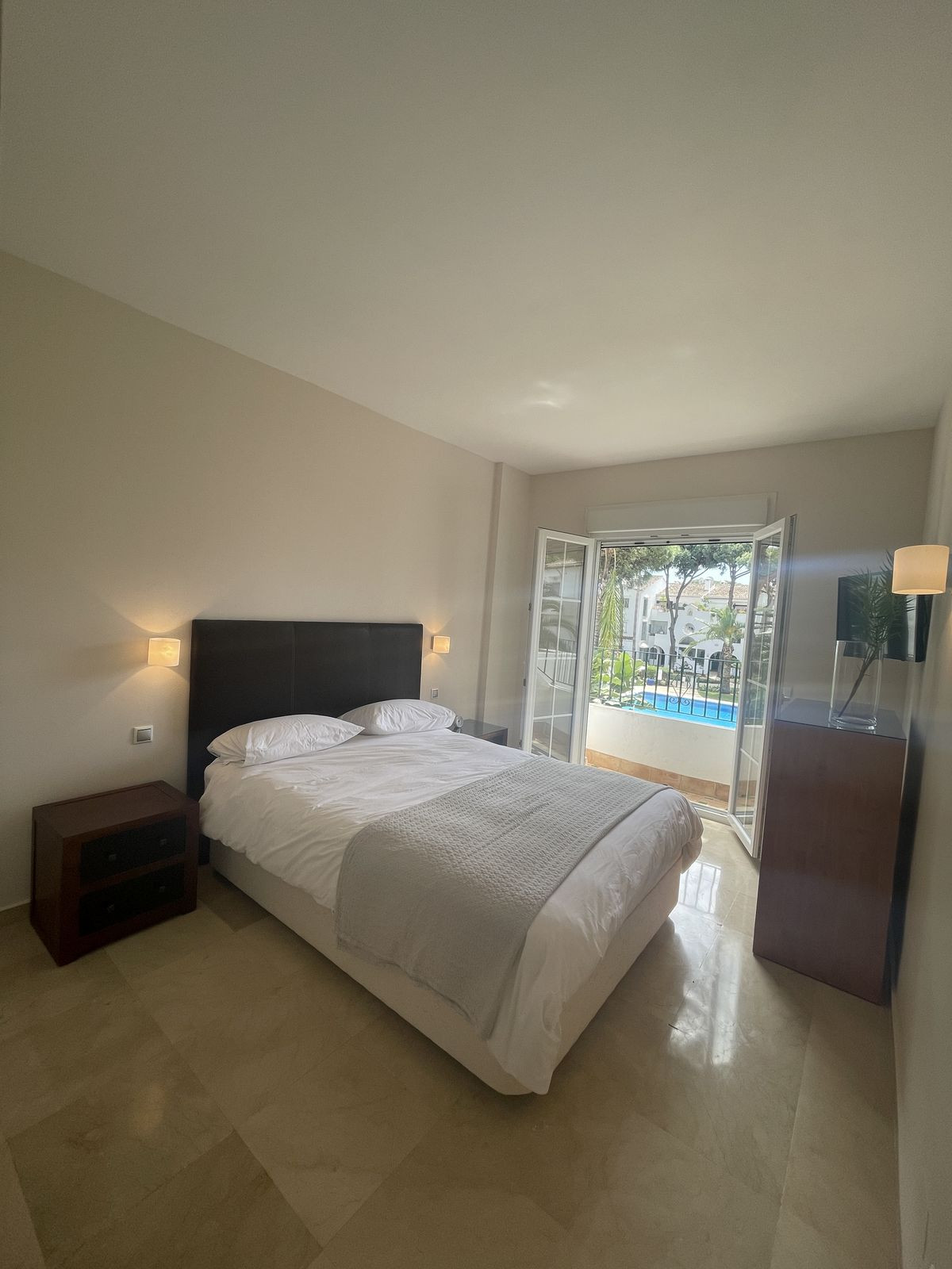 Tussenverdieping Appartement in El Presidente-23