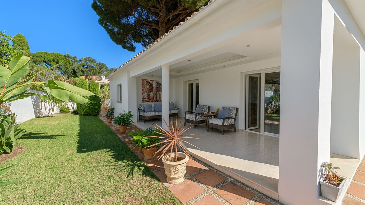 Huis te koop in El Rosario | 4 slaapkamers H5387854