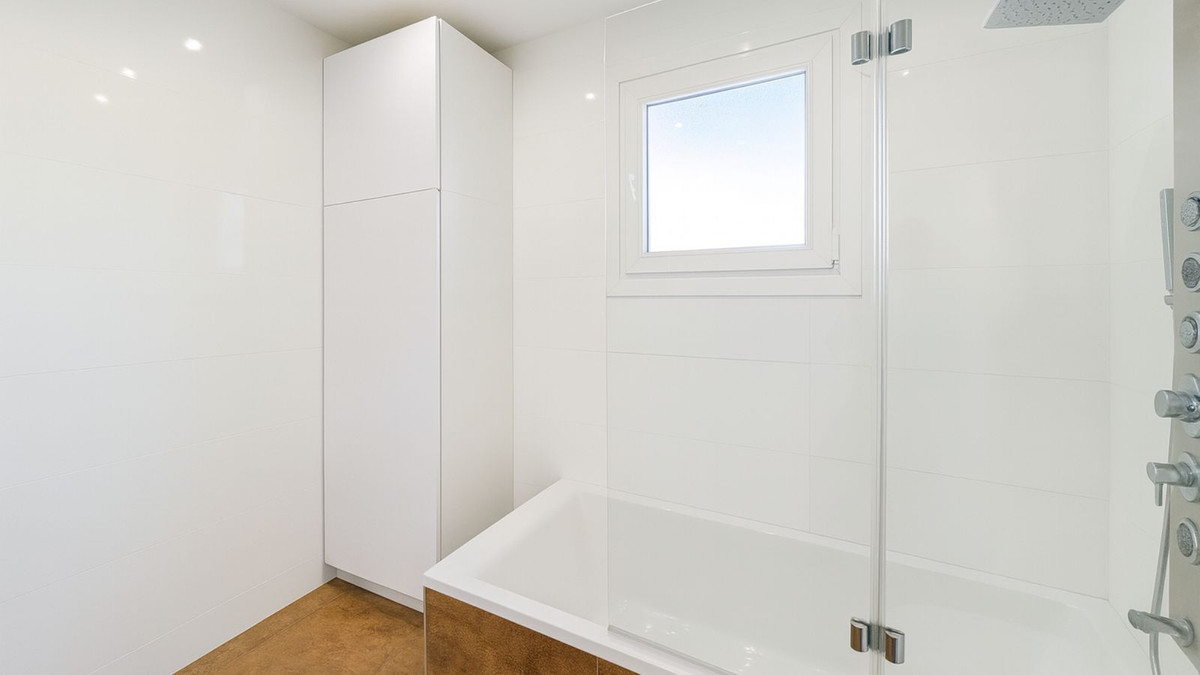 Huis te koop in El Rosario | 4 slaapkamers H5387854