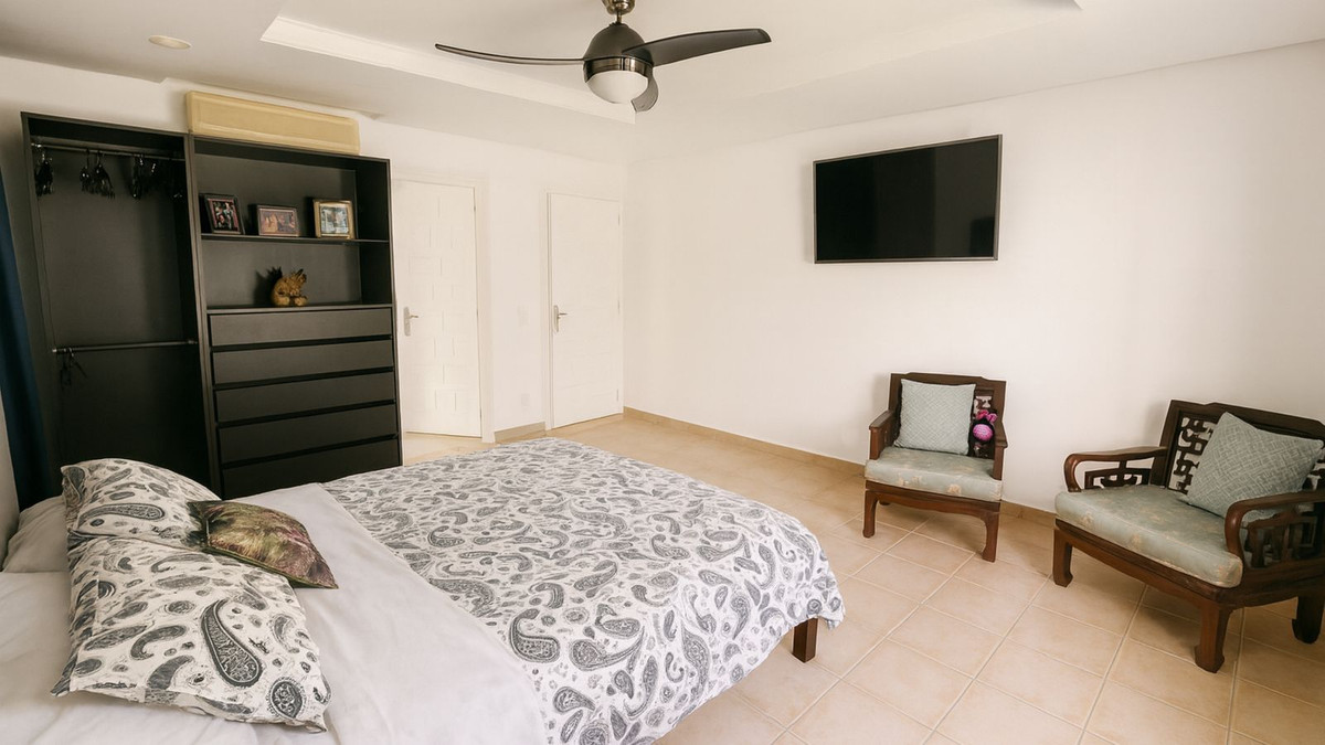 Huis te koop in El Rosario | 4 slaapkamers H5387854