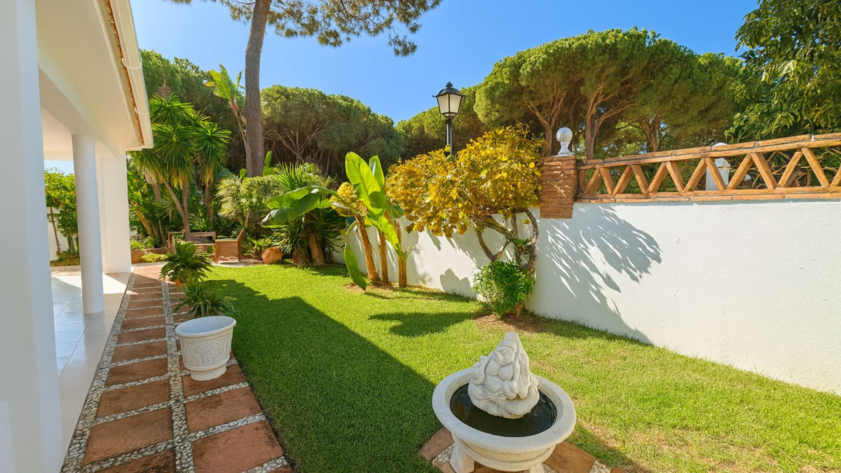 Huis te koop in El Rosario | 4 slaapkamers H5387854