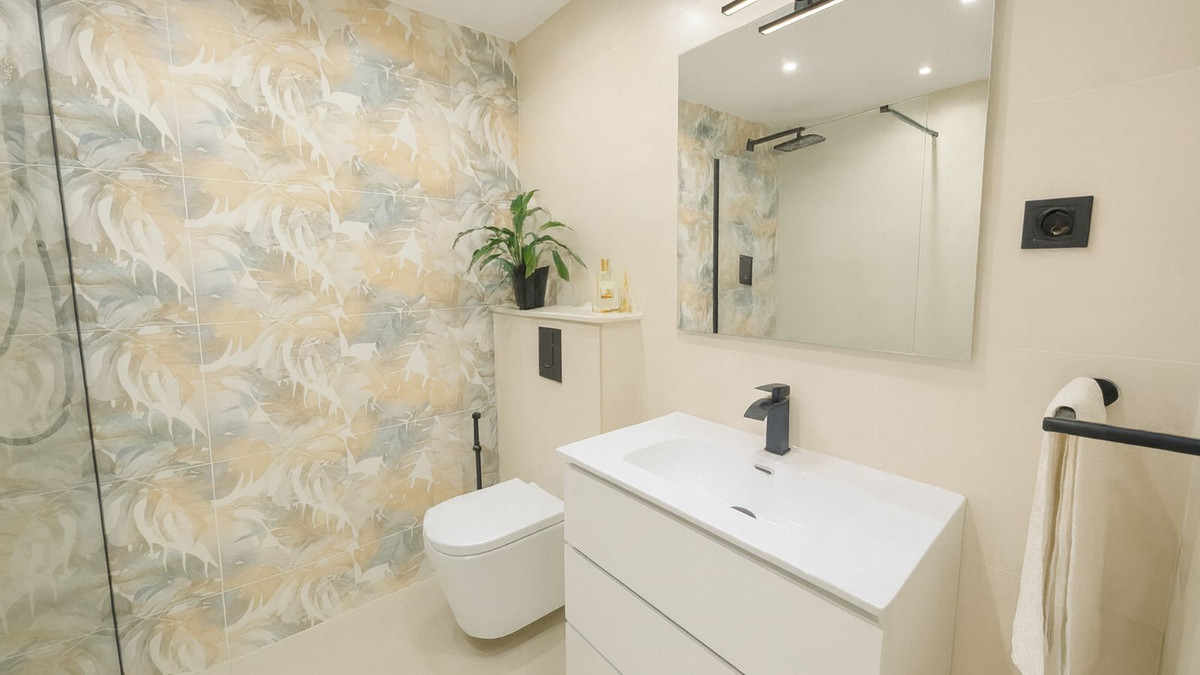 Huis te koop in El Rosario | 4 slaapkamers H5387854