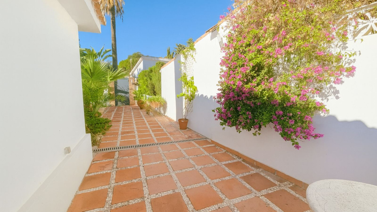Huis te koop in El Rosario | 4 slaapkamers H5387854