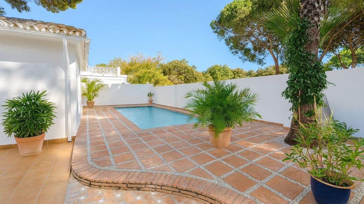 Huis te koop in El Rosario | 4 slaapkamers H5387854