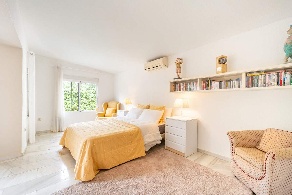 Appartement te koop in El Rosario | 4 slaapkamers H5406646