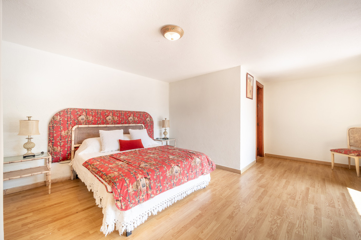 Appartement te koop in El Rosario | 4 slaapkamers H5406646