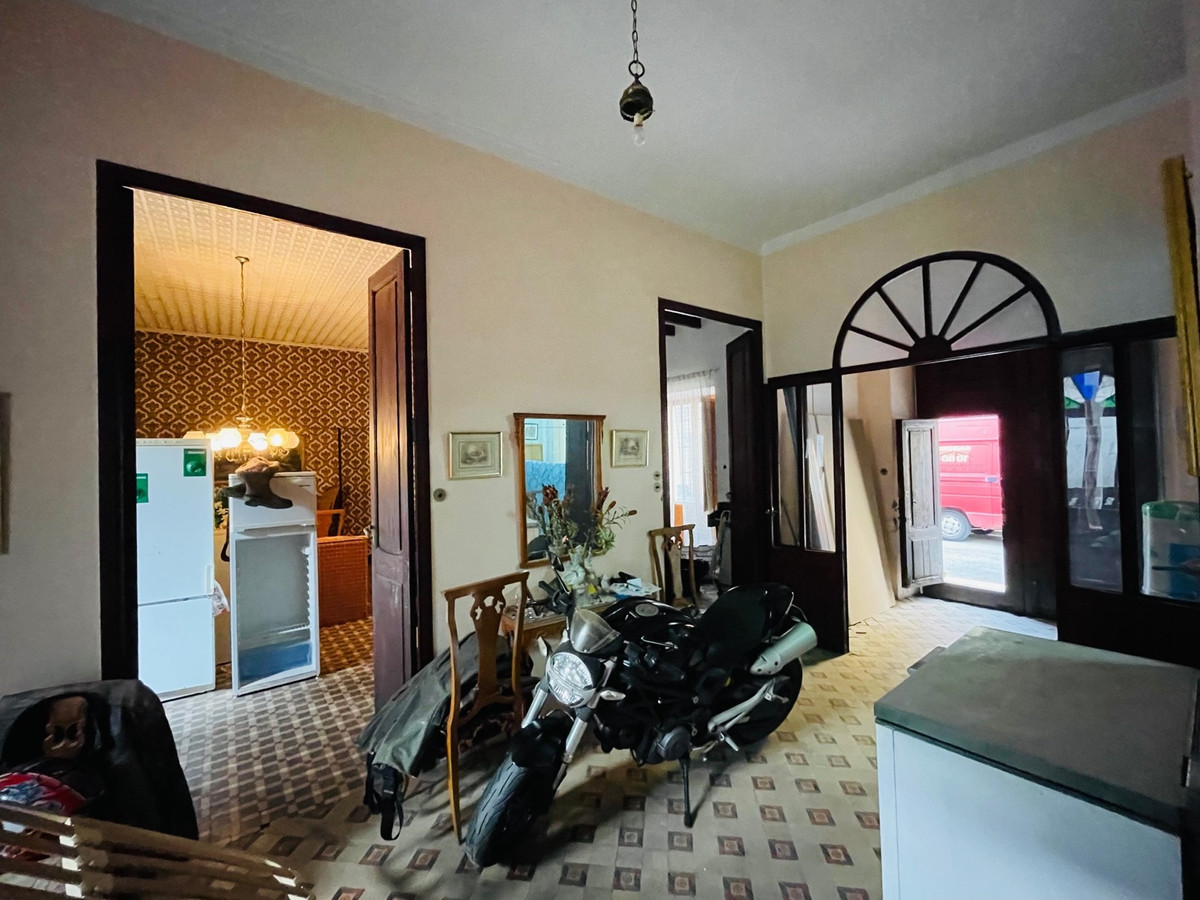 Property main view 4