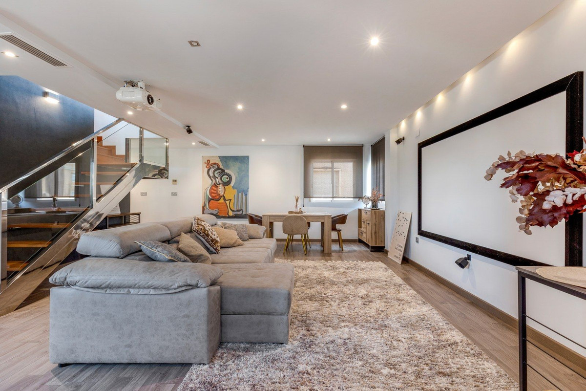 Penthouse Duplex te koop in Elche | 5 slaapkamers H4977037