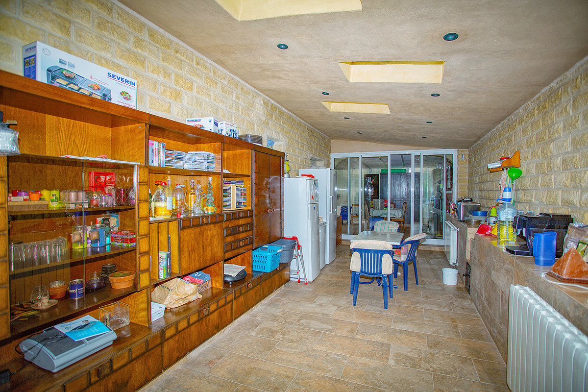 Vrijstaande Villa te koop in Elche | 3 slaapkamers H5295325