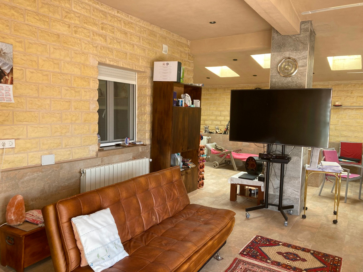 Vrijstaande Villa te koop in Elche | 3 slaapkamers H5295325